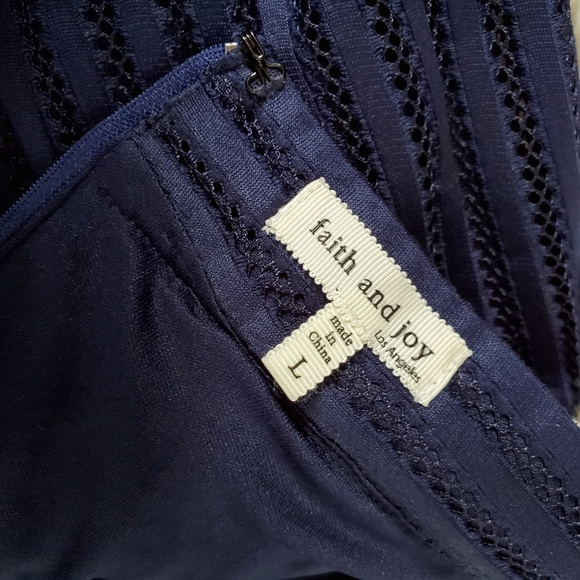 Navy ribbon striped bubble midi skirt - Picture 3 of 5